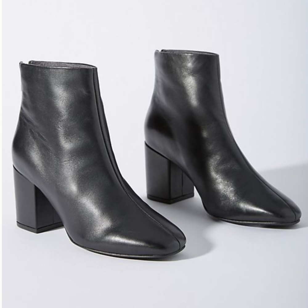 NWOB Seychelles polished leather ankle boots